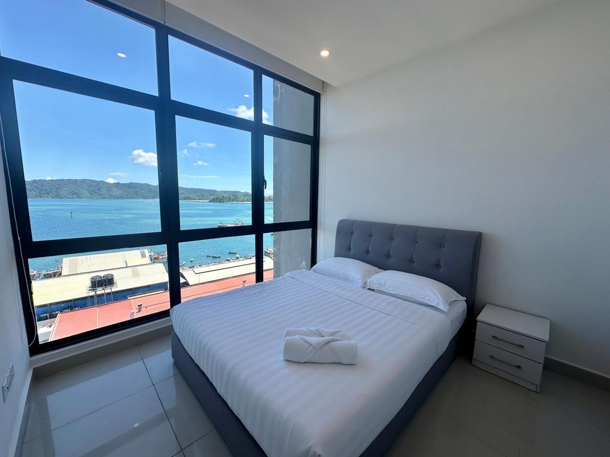 The Shore Kota Kinabalu City Centre By Lw Suites Екстер'єр фото